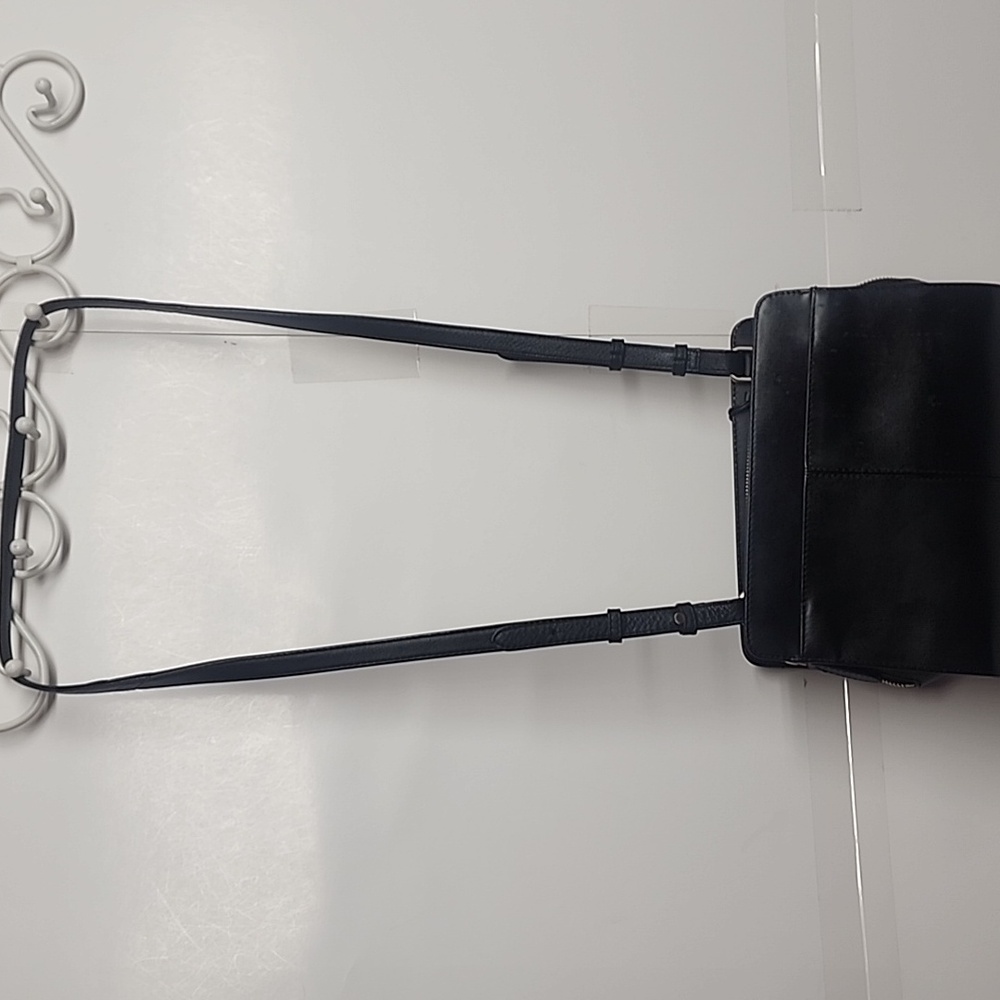 Radley London Liverpool Street Vintage Black Crossbody Bag Gold Accents & Charms - Picture 8 of 14